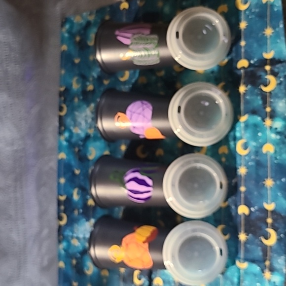 Starbucks 4 with lids Fall Hot cups NEVER USED - Picture 3 of 3